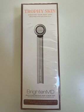 TROPHY SKIN BrightenMD Multi-Function Eye, Face & Neck Tool